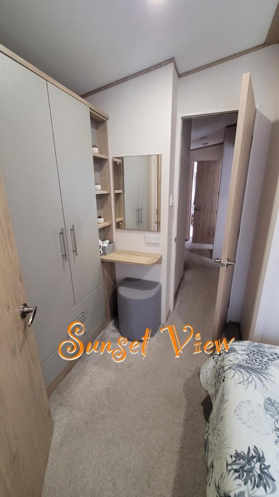 Tattershall Lakes Sunset View Caravan Lakeside, Hot Tub, Garden, Private Fishing Peg & Wifi Esterno foto